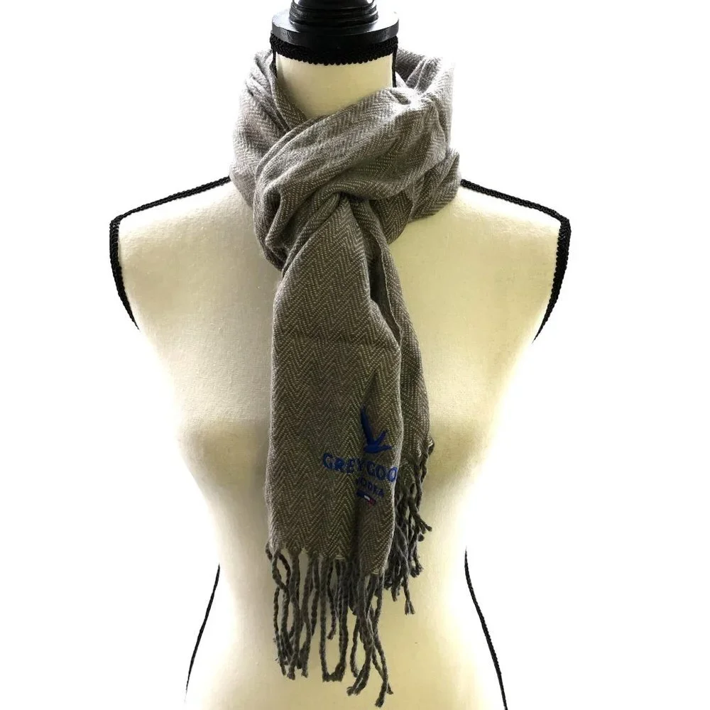 Kanata Blanket Co. Grey Wool Blend Scarf Unisex Fringe‎ Rectangle